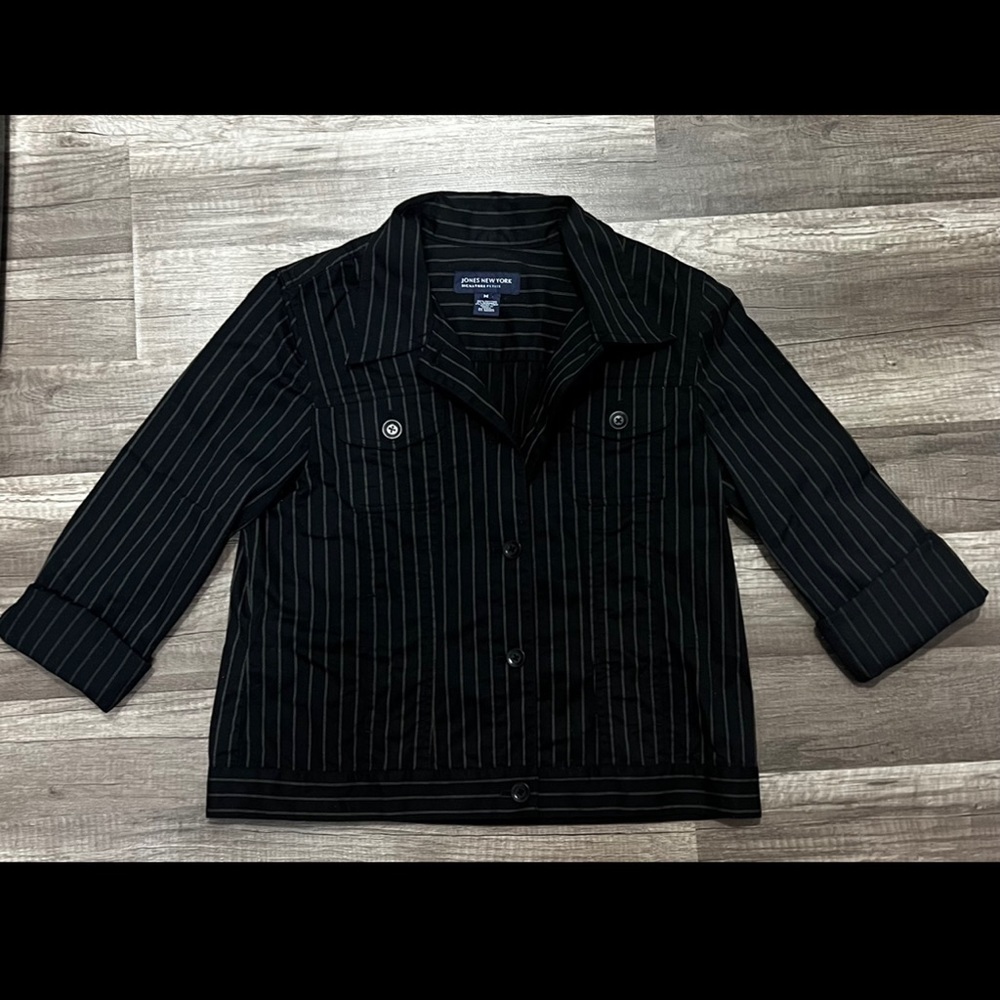 Jones New York Signature Petite Size M Black Color